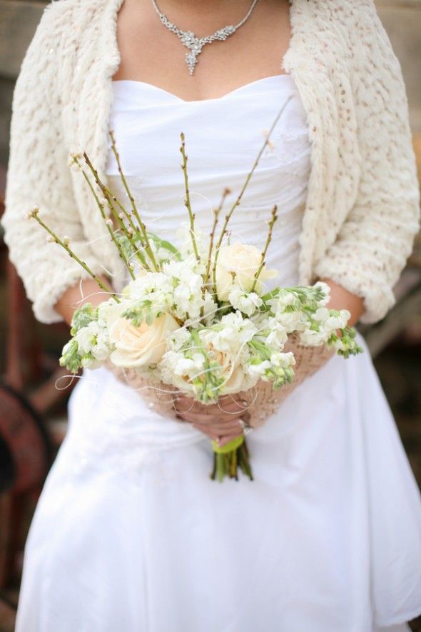 rustic-chic-brides-bouquet