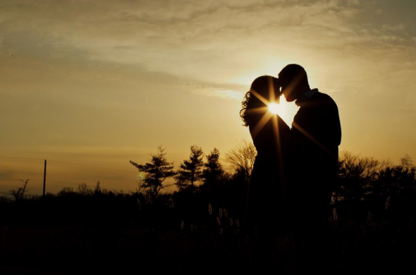 sunset-engagemnet-picture