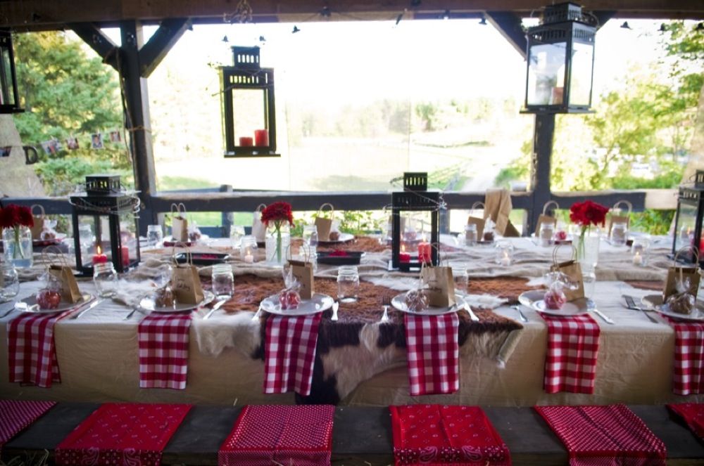 western-style-wedding-table-decor
