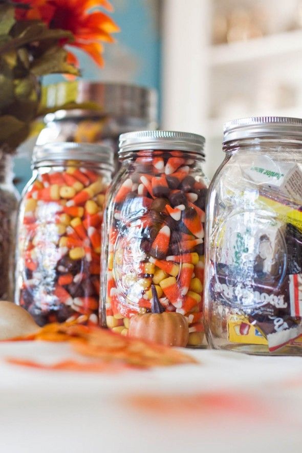 mason-jars-filled-with-candy