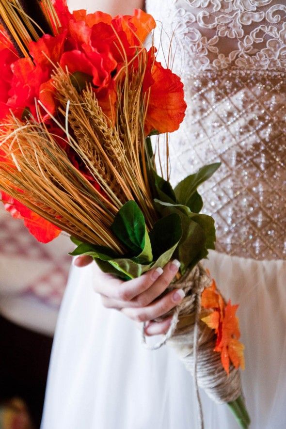 rustic-fall-wedding-bouquet