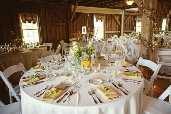 barn-wedding-table-decor
