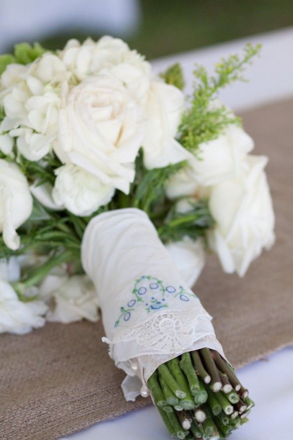 all-white-rustic-wedding-bouquet