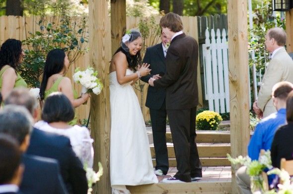 backyard-style-wedding-ceremony