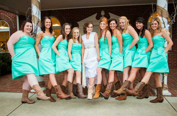 bridesmaids-in-cowboy-boots