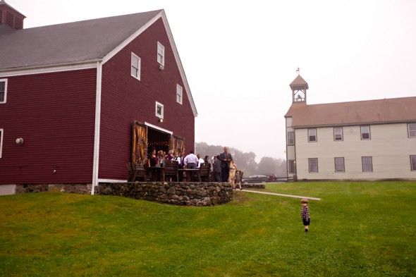massachusetts-barn-wedding