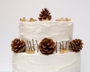pine-cone-cake-topper