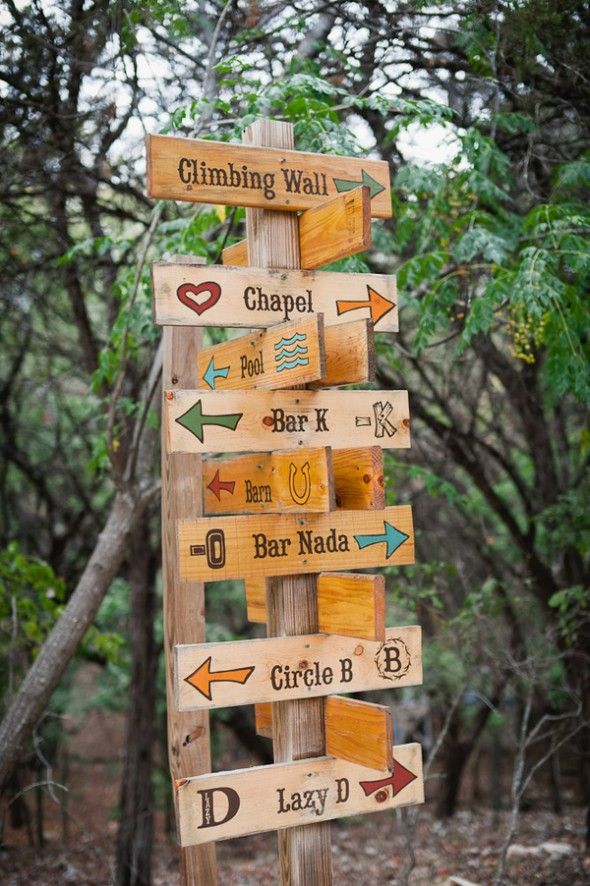 wood-wedding-directional-signs