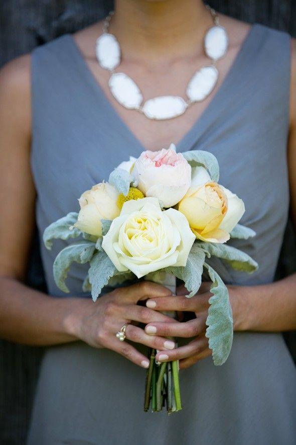 summer-bridesmaid-bouquet