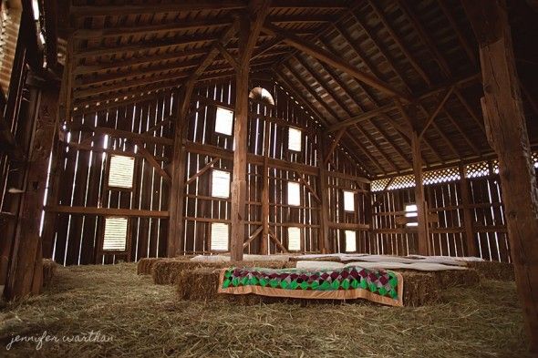 barn-wedding-on-virginia-farm
