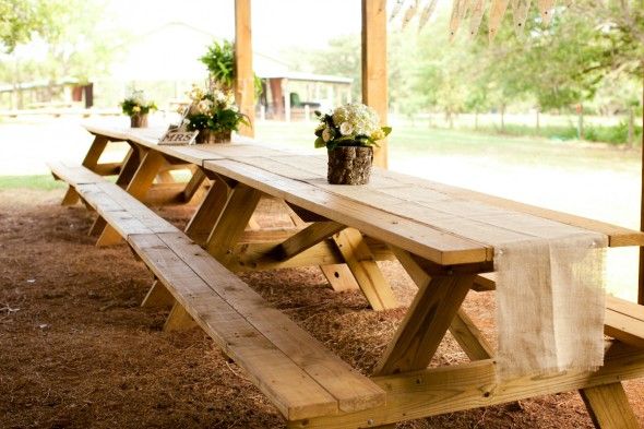 picnic-tables-at-wedding