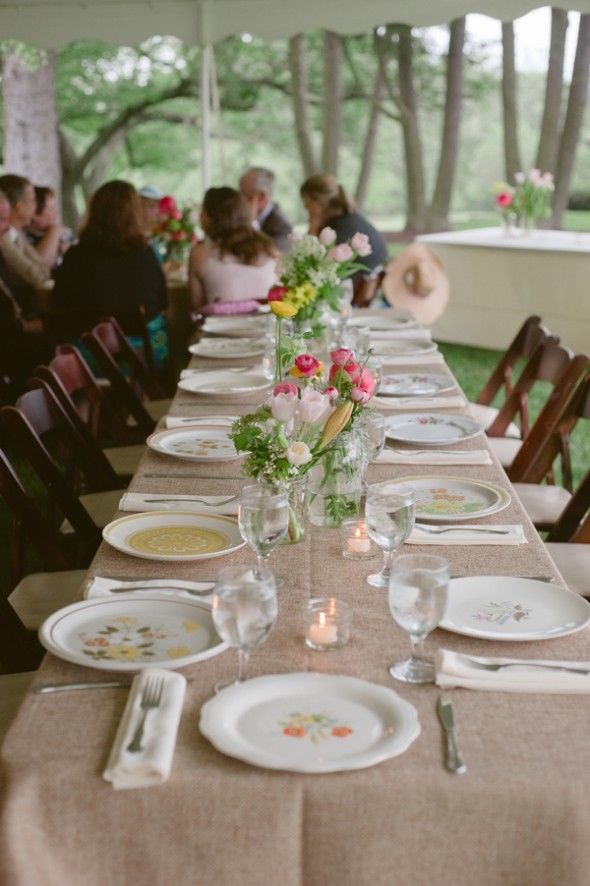 vintage-wedding-long-tables