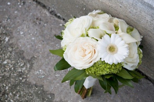 green-and-white-bouquet