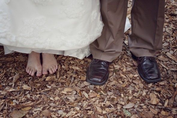 barefoot-bride