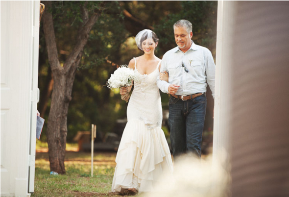 texas-rustic-wedding-ceremony 