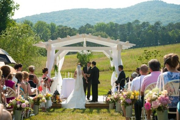 outdoor-smokey-mountain-wedding