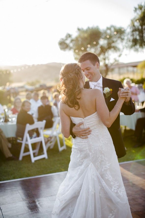 outdoor-rustic-california-wedding