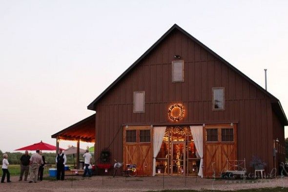 midwest-barn-wedding