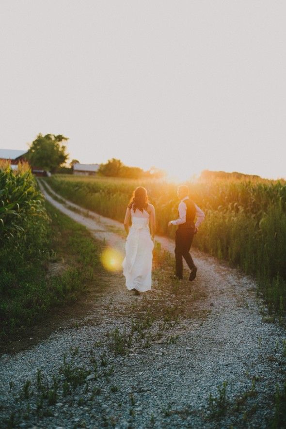evening-farm-wedding