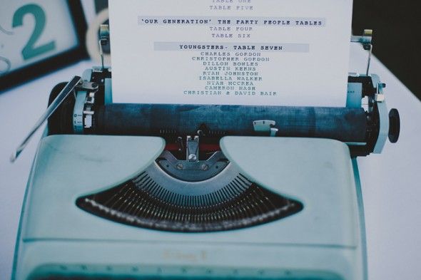typewriter-wedding-decorations