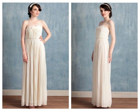 strapless-vintage-style-wedding-gown