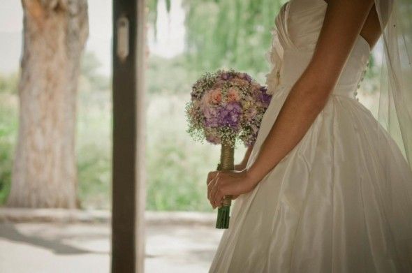 a vintage style wedding bouquet for a bride