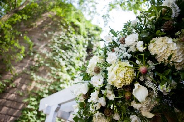 Rustic country wedding flowers for an outdoor wedding