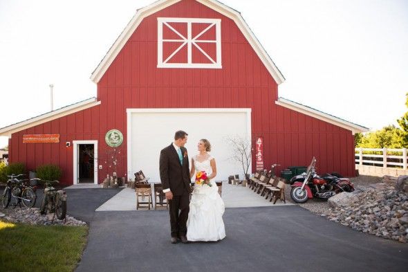 A vintage inspired barn wedding
