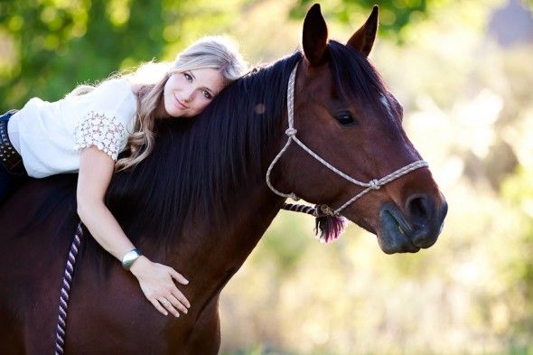 Engagement Session with a horse