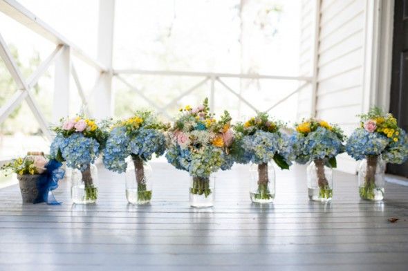 Country Wedding Bouquets