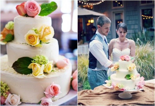 Wedding Cake With Roses