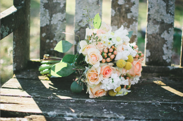 woodsy rustic wedding bouquet