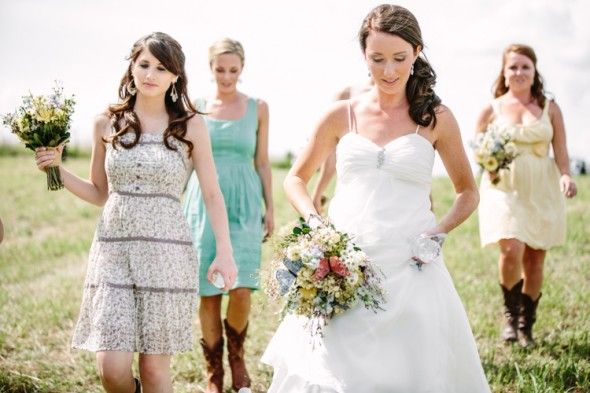 Country Wedding With Mismatched Bridesmaid Dresses