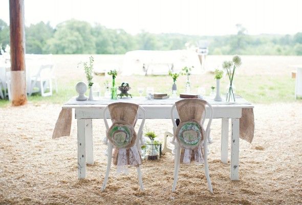 Country Vintage Wedding Table