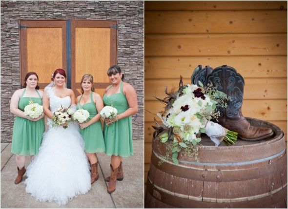 Country wedding with mint green details