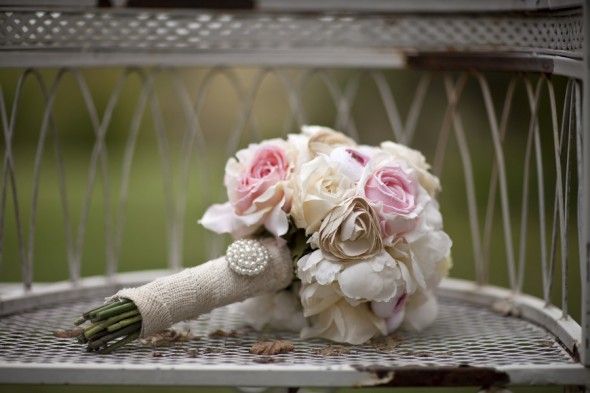 You can never go wrong with blush tone wedding flowers
