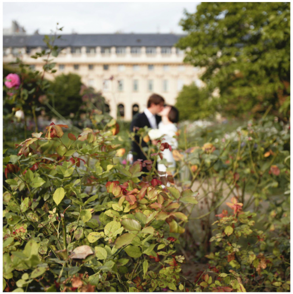 Paris Wedding Inspiration : Bride & Groom at Palais Royale