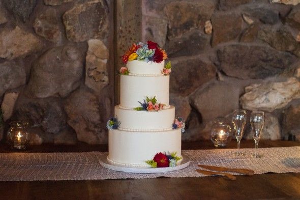 Simple Rustic Wedding Cake