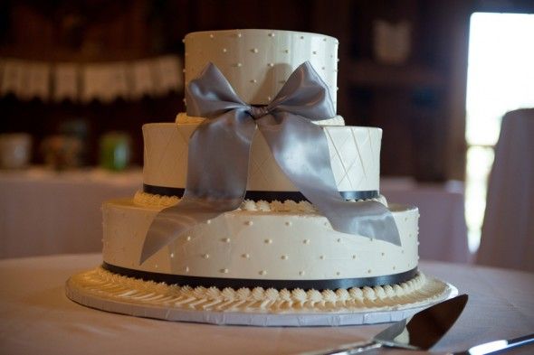 Wedding Cake With Bow