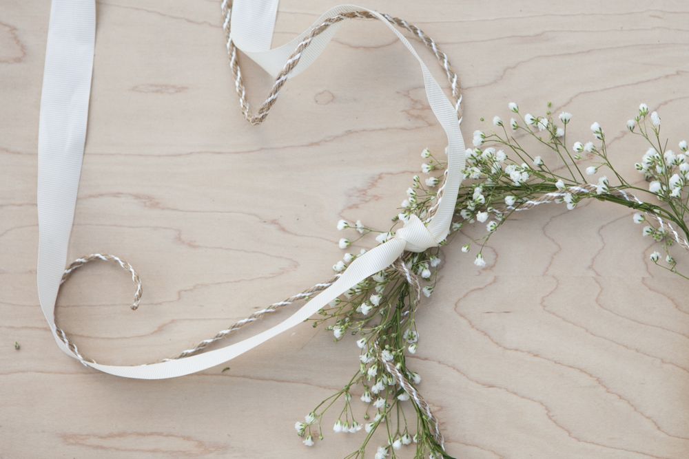 How To Make A Baby S Breath Crown Rustic Wedding Chic