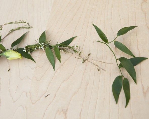bridal-hair-flower-wreath-tutorial-diy-11