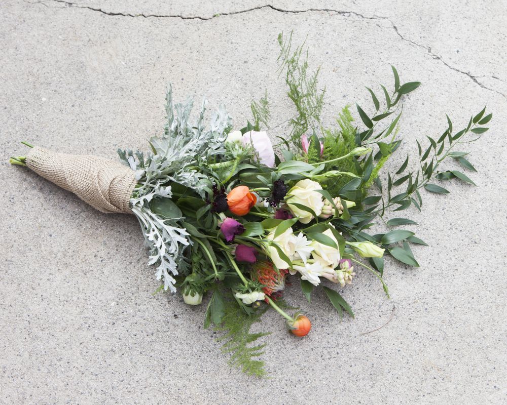 Step By Step : Eclectic Wedding Bouquet