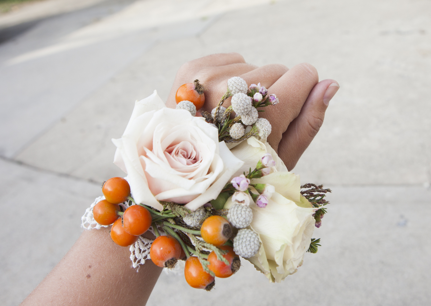 Corsage x 1  Mother of the bride wedding pin corsage 