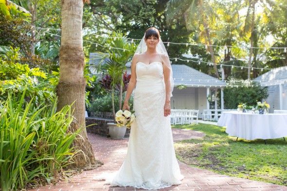 Southern Outdoor Wedding Bride