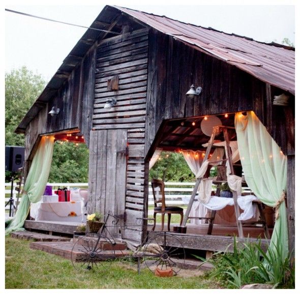 Vintage Style Barn Wedding