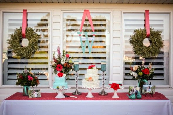 Backyard Wedding Cakes Table