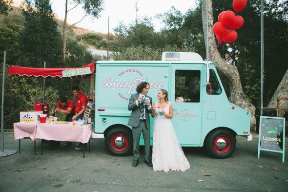 Wedding Food Trucks - great for rustic or outdoor weddings