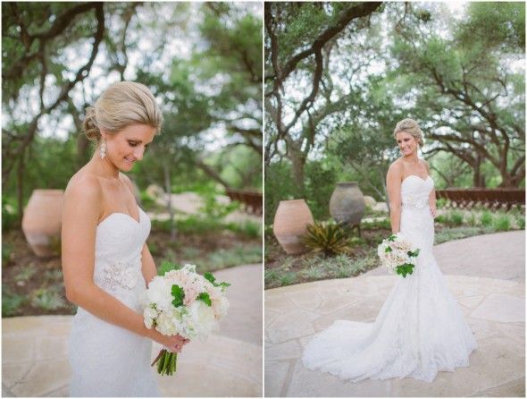 Lace Wedding Dress & Bouquet