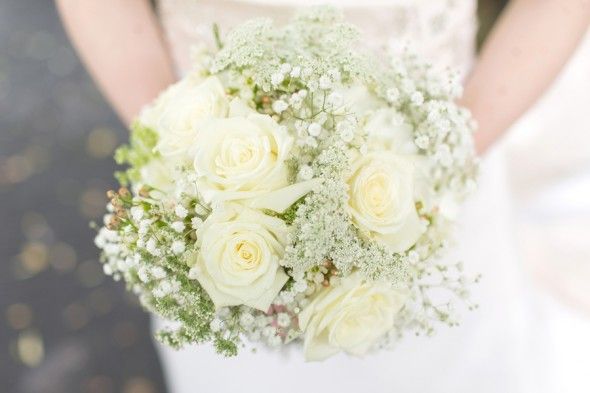 Bride's Bouquet of Roses and Baby's Breath
