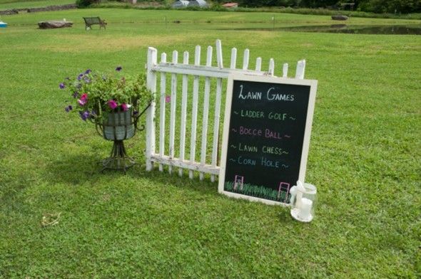 Rustic Country Wedding Lawn Games Sign